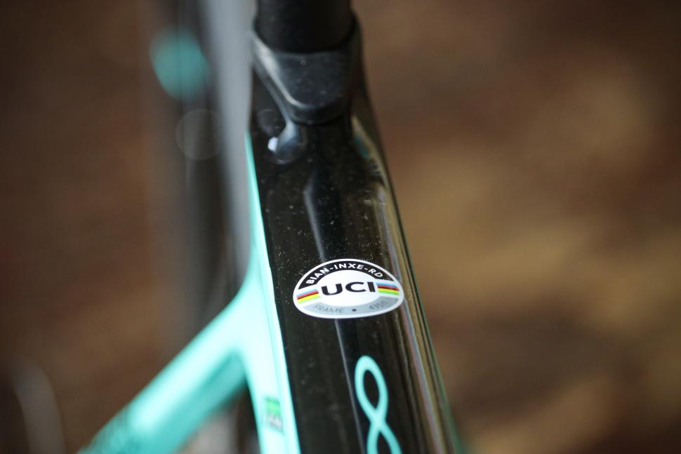 UCI自行车审批流程_2025 cannondale evo_UCI自行车车架标签含义