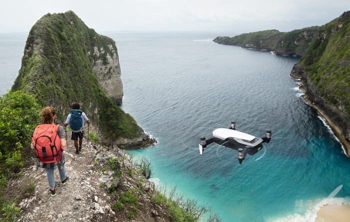 最适合旅拍的无人机 大疆Mavic Air评测