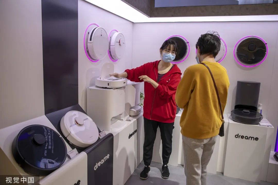 扫地机器人行业增长失速分析_智能扫地机器人 车玻璃压_扫地机器人价格飙升原因